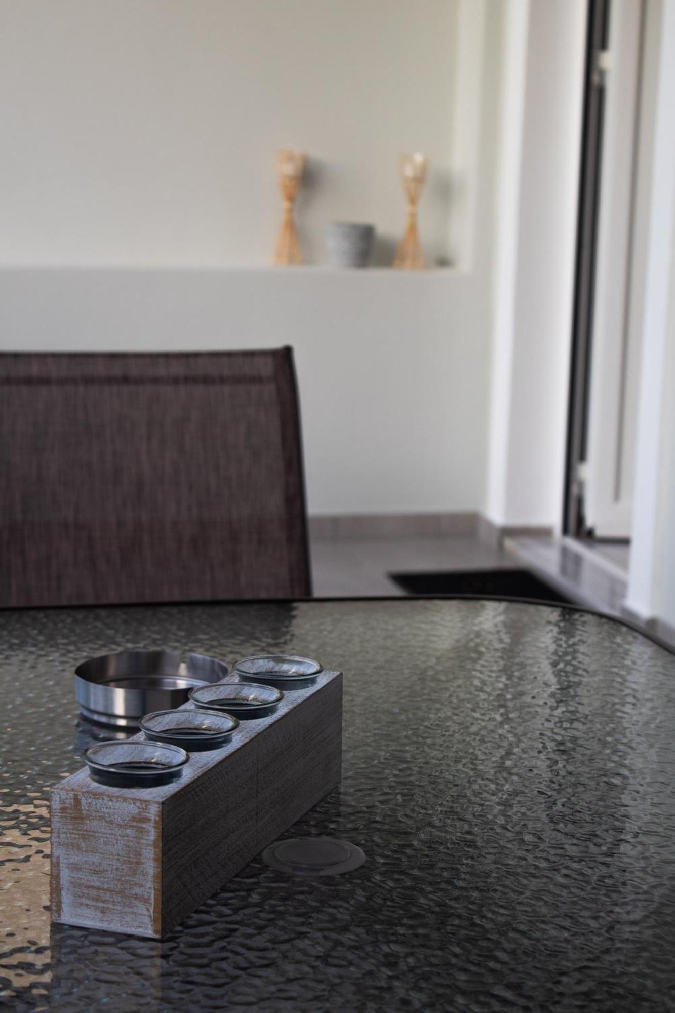 Giakost Apartments V Near Airport 아르테미다 외부 사진